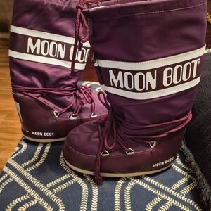 Moon Boot Purple Snow Boots